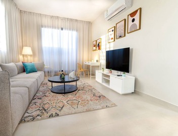 Modern Apartment in the Heart of Al Ghadir 2