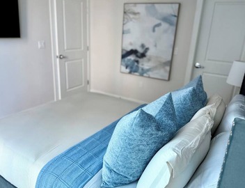 Chic & Modern 2BR Apartment in the Heart of Buckhead – Walk to Dining & Shops! 3