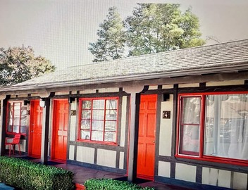 "The HAMLET INN : Where Danish Charm Meets California Hospitality" 5