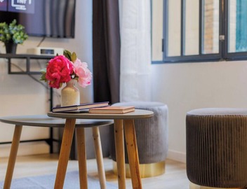 Beautiful apartment at Gare de l'Est Republique 4
