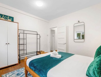 Ground Floor 2-Bed Apartment In Hackney 2