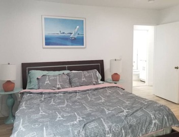 Sunny & Spacious 3 Bed - 20 second walk to beach! 4