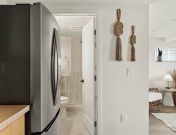 Tide House - Unit E | Seaside Studio w/Parking 2