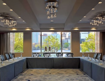 A Place You'll Surely Enjoy! w/Pool, Near LEGOLAND Discovery Center Boston 4