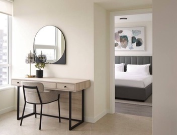 Luxury 2-BR Suite in South Lake Union: Pools, Gym, Kitchen, & Balcony 3