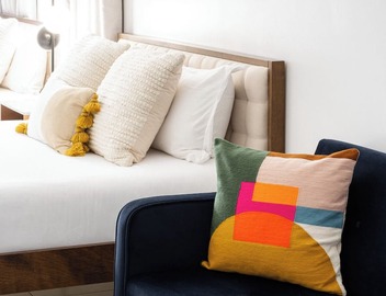 Cozy and Chic Studio Loft in Midtown NYC! #302 4
