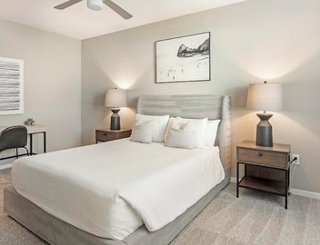 Landing | Modern 2BD, Game Room, Rooftop Lounge 4
