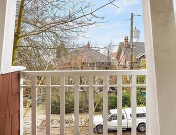 Cheerful Capitol Hill Home AC and 98 Walk Score 4