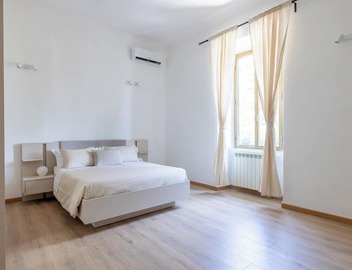 Ostiensis Place, cozy accommodation in the heart of Rome, 9 minutes from metro B 5