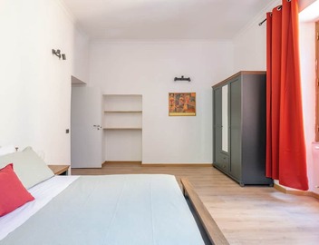 Ostiensis Place, cozy accommodation in the heart of Rome, 9 minutes from metro B 3