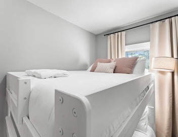 LUX 4BR with Free Parking,7 Min Walk to Green Line,Boston+Harvard+MIT 4