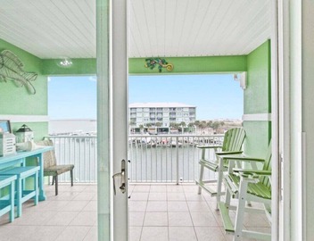 Bring Your Boat To The Beach! * Navy Cove #2213 * 2