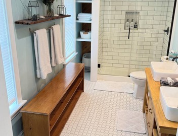 Downstairs Unit | Main-Level Kennebunk Vacation Rental with Private Deck 2