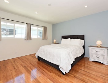 ING5- Charming 2-bedroom 2 bath apartment in nice Los Angeles with WiFi, AC 2