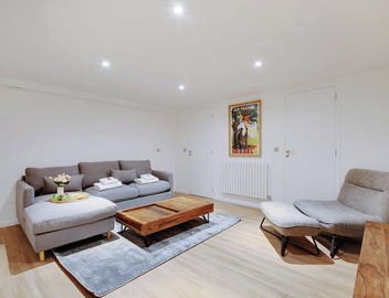 Spacious apartment with 2 rooms 5