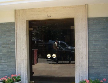 Apartment for rent, close to the Parc des Princes. 3