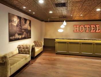 Experience Las Vegas Like No Other! Awesome Unit Near at The Strip! Free Parking 5