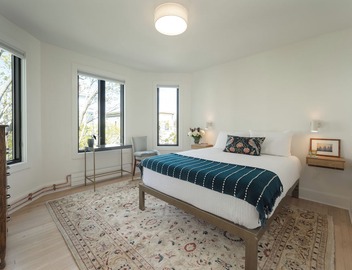 Harborview - Curated East End Escape w/Parking 3