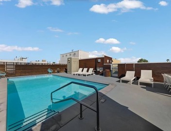 Ocean Jasper - Ocean View Rooftop Pool Private Access 2BR Santa Monica 3