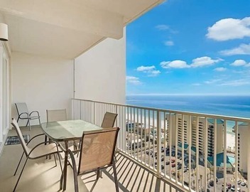 LAKETOWN WHARF 2BR plus bunks with breathtaking view of the GULF! 5