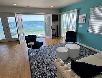 Malibu Beach Paradise Apartments 4