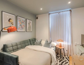 Charming 1-bedroom apartment in beautiful Broadway Market with WiFi 4