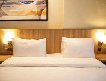 Cozy 1-bedroom hotel with AC, WiFi in charming Makkah 4