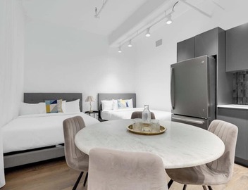 Downtown Montreal Loft | 3 Beds Sleeps 6 Steps from Centre Bell 2