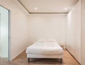 Spacious apartment with 2 rooms 2