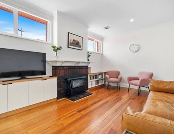 New Town Bungalow A Leafy Family Haven 5