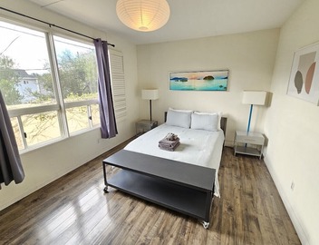 Private condo with cozy beach vibes in Venice! 2