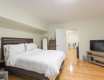Free Parking at 1 Bed Basement Apt, Near BU & MIT 3