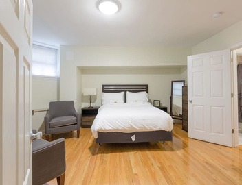 Free Parking at 1 Bed Basement Apt, Near BU & MIT 3