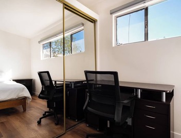 Cute Echo Park Apartment 4