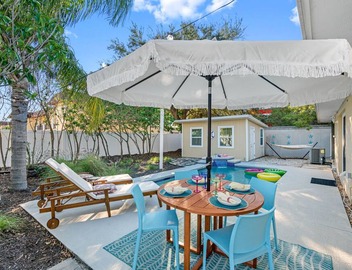 Private Solar Heated Pool - Arcade Machine - Outdoor Dining 5