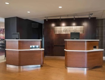 2 Spacious Rooms Near Dignity Health Sports Park – Ideal for Sports Fans 5