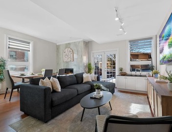 Sleeps 10, 3bed/3bath + outdoor space + subway 5