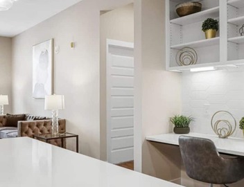 Reluxme | City Center 2BR Highrise w/King Beds 2