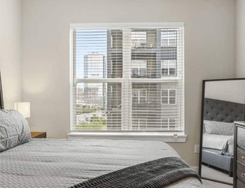 Reluxme | City Center 2BR Highrise w/King Beds 2