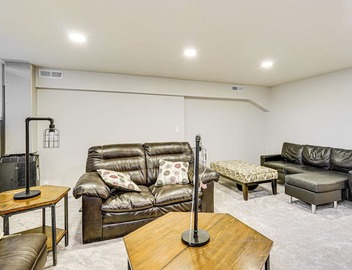3 Mi to Valley Fair Mall: Salt Lake City Apt! 5