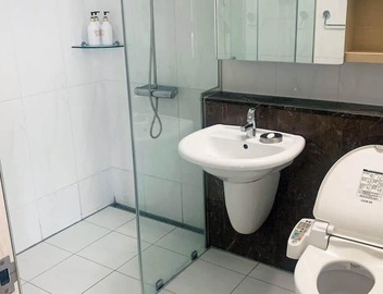 Large Apt, Awesome View, Seoul STN 3