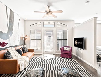 SoCo 1BR Getaway | EV Charging, Pool & Wi-Fi 2