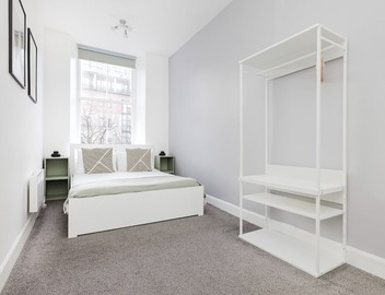 Central Old Town Apt. w/Views of the Grassmarket 2