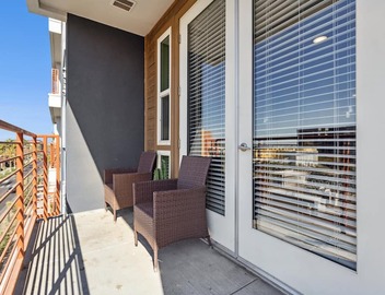 CozySuites PHX RORO Gym, Pool, Pets, Parking! #16 2