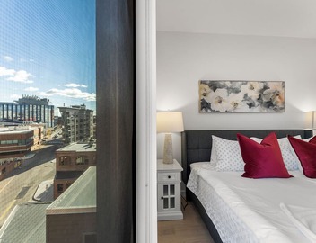 Luxury 1BR Near Broadway Southie mrw0 3