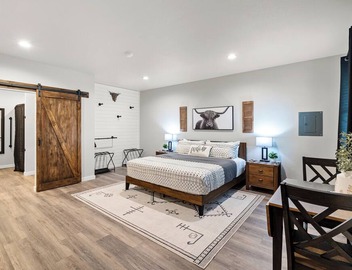 The Main Barndo PLUS 8 Bungalows @BarndoBungalows 2