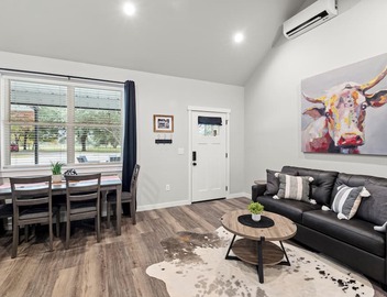 The Main Barndo PLUS 8 Bungalows @BarndoBungalows 4
