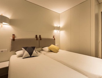 TOP CLASS NEW 2BD AP | Sun | Lift | Metro | HiSpeed Wifi | 4 people 2