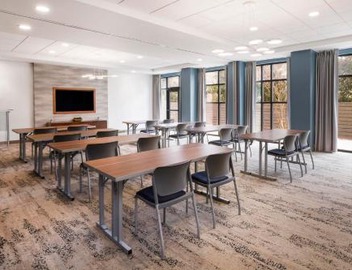 EVEN Hotel Alpharetta - Avalon Area by IHG 3