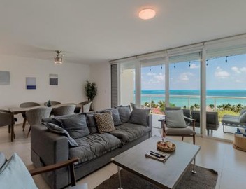 BLUE DREAM Beachfront 2 BDR by Casa Paraiso 2